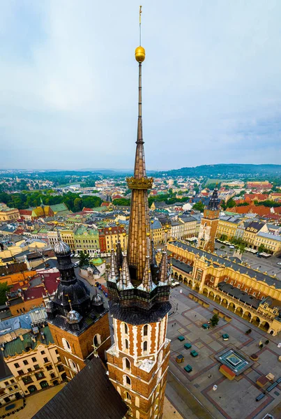 Flygfoto Över Marys Basilika Gamla Staden Krakow Polen Europa — Stockfoto