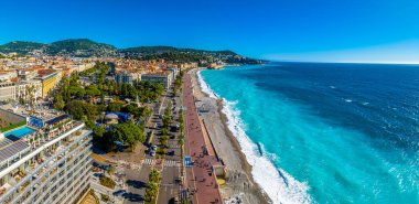 Nice, Nice 'in havadan görünüşü, Fransız Rivierası' ndaki Alpes-Maritimes bölümünün başkenti.