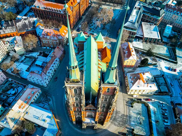 冬のヴロツワフの空中視点 ポーランド ロイヤリティフリーのストック画像