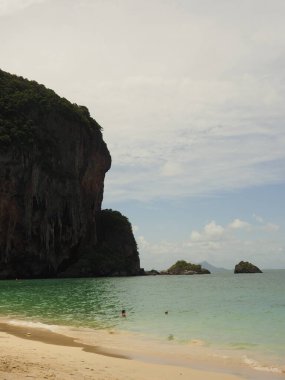 Yazın tropik Tayland kıyıları