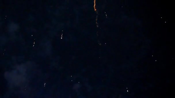 爆発的な花火大会の背景お祝いのループ祭りの年末パーティー — ストック動画