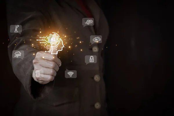 Yapay Zeka dönüşüm teknolojisi stratejisi, iş süreçlerinin ve verilerin yapay zekası, işlemleri optimize et ve otomatik hale getir, müşteri hizmetleri yönetimi, internet ve bulut hesaplama.