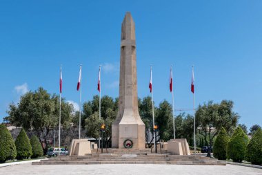 Valletta, Malta, 4 Mayıs 2023. 1. Dünya Savaşı ve 2. Dünya Savaşı anıtı Floriana 'da..