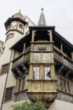 Colmar, Fransa, 23 Temmuz 2023. Maison Pfister, merkez köşedeki ev.