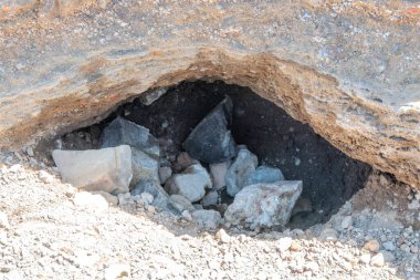 Santorini, Yunanistan, 4 Mayıs 2024. Nea Kameni adasındaki volkan manzarası