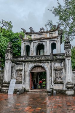 Hanoi, Vietnam, 21 Ekim 2024. Hanoi Edebiyat Tapınağı bir Konfüçyüs tapınağıdır. Prens 'in Harflerin çoğaltıcı tapınağıdır.