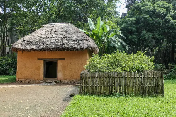 Hanoi, Vietnam, 22 Ekim 2024. Vietnam, Hanoi, Etnografi Müzesi resmi olarak tanınmış 54 Vietnamlı etnik gruba odaklanan bir müzedir.