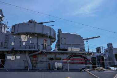 Selanik, Yunanistan, 3 Mayıs 2025. Yüzen bir müze olan Yunan savaş gemisi Velos D16, 1941 yılında USS Charette DD581 olarak piyasaya sürüldü..