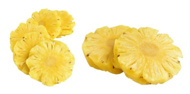 Soyulmuş ananas dilimi beyaz arka planda izole edilmiş, kırpma yolu olan gölge yok, tropikal meyveler, yaz, yiyecek ve içecek