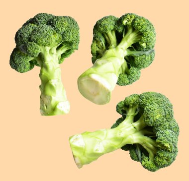 Brokoli ya da karnabahar kesme yolu ile izole edilmiş artan arka plan, gölge yok, yemek malzemeleri, sağlıklı sebzeler