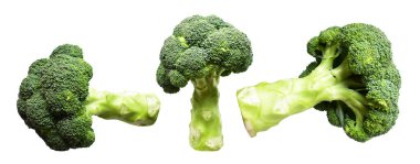 Brokoli ya da karnabahar kırpma yolu ile izole edilmiş beyaz arka plan, gölge yok, yemek malzemeleri, sağlıklı sebzeler