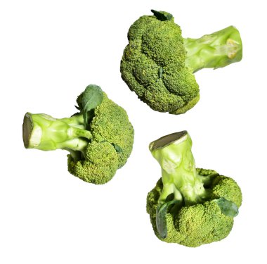 Brokoli ya da karnabahar kırpma yolu ile izole edilmiş beyaz arka plan, gölge yok, yemek malzemeleri, sağlıklı sebzeler