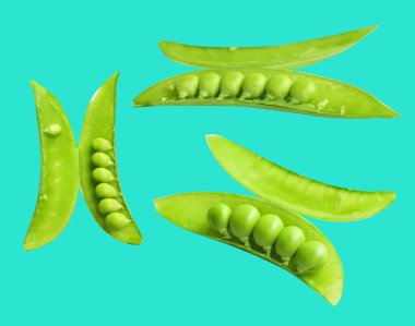 Yeşil bezelyeler kırpma yolu ile izole edilmiş, arka planda hiç gölge yok, yemek malzemesi