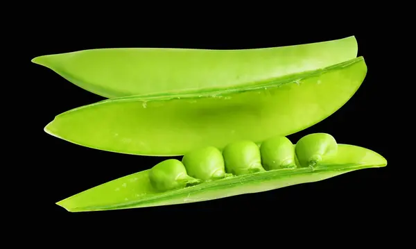 Зеленый Горох Изолирован Обрезкой Пути Тени Черном Фоне Приготовление Ингредиента — стоковое фото