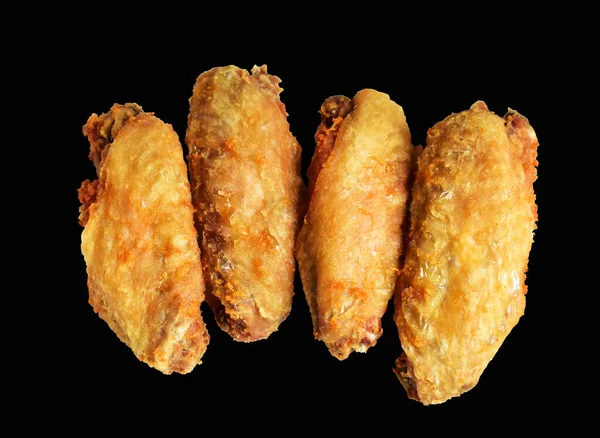 Smażone Skrzydełko Kurczaka Izolowane Ścieżką Wycinania Bez Cienia Czarnym Tle — Zdjęcie stockowe