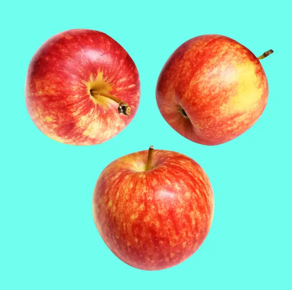 红色的喜庆苹果 有切碎的路径 没有绿色背景的阴影 新鲜的水果 — 图库照片