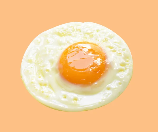 Смажене Яйце Ізольовано Відсічним Контуром Немає Тіні Кремовому Фоні Куряче — стокове фото