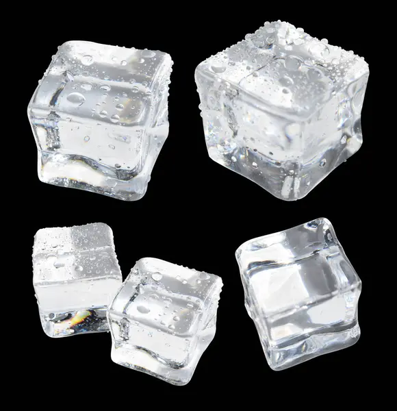 Прозрачные Кубики Льда Выделенные Сером Цвете Обрезкой Пути Черном Фоне Стоковое Фото