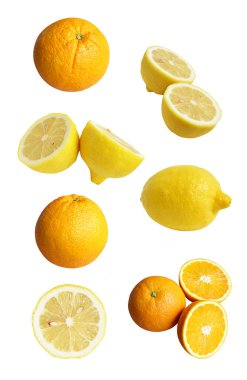 Sarı limon ve portakal meyvesi siyah arka planda kırpma yolu ile izole edilmiş, gölge yok, sağlıklı meyve dilimleri