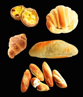 Ekmek siyah arkaplanda izole edilmiş, kırpma yolu olan gölge yok, ekmek, fırın