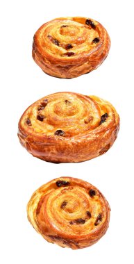 Kuru üzümlü Danimarka pastası ya da kuru üzümlü üzümlü, kremalı sarımsaklı çörekler ya da beyaz arka planda salyangoz, kırpma yolu olmayan gölge yok.