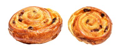 Kuru üzümlü Danimarka pastası ya da kuru üzümlü üzümlü, kremalı sarımsaklı çörekler ya da beyaz arka planda salyangoz, kırpma yolu olmayan gölge yok.