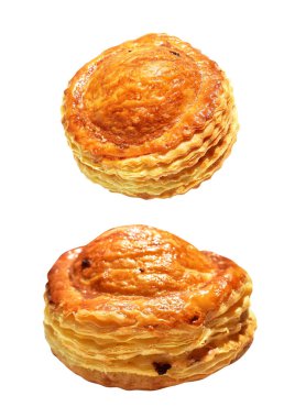 Pateso ya da Pate Chaud, beyaz arka planda gölgesi olmayan, Fransız hamur işi, izole edilmiş domuz etli börek.