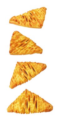 Üçgen şekilli puf böreği ananas reçeli ile doldurulmuş kırpma yolu, beyaz arkaplanda gölge yok