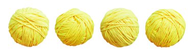 Pastel sarı yün top kırpma yolu ile izole, beyaz arka planda gölge yok