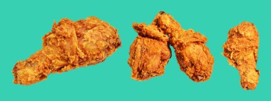Kızarmış tavuk budu, kırpma yolu ile izole edilmiş, yeşil arka planda gölge yok, fast food