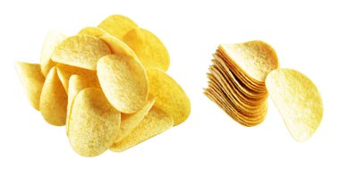Patates cipsi izole edilmiş ya da kesilmiş patates dilimleri beyaz arka planda, gölge yok, fast food ya da abur cubur yok, atıştırmalık