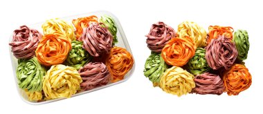 Renkli İtalyan tagliatelle ya da Fettuccine makarnası klasik yığın, kırpma yolu ile izole edilmiş yuva yumurtası İtalyan makarnası, beyaz arka planda gölge yok, yemek malzemeleri