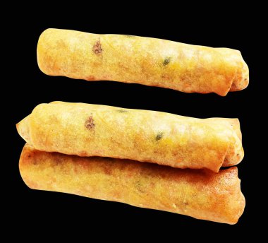 Kırmızıda kızartılmış altın sarısı börekler kırpma yolu ile izole edilmiş, siyah arka planda gölge yok, Vietnam mutfağı, Çin yemeği