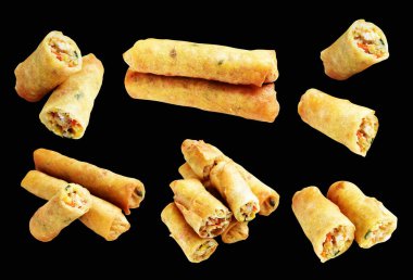 Kırmızıda kızartılmış altın sarısı börekler kırpma yolu ile izole edilmiş, siyah arka planda gölge yok, Vietnam mutfağı, Çin yemeği