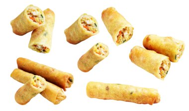 Kırmızıda kızartılmış altın sarısı börekler kırpma yolu ile izole edilmiş, beyaz arka planda gölge yok, Vietnam mutfağı, Çin yemeği