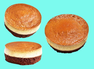 Fırınlanmış karamel gateau flan veya kremalı şifonlu kek, Karamelli flan şifonlu kek izole edilmiş, nane arkaplanda kırpma yolu olmayan bir gölge.