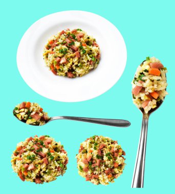 Kırpılmış bir kaşık kızarmış pirinç, yeşil arka planda gölge yok. Çin pilavı, karışık sebze, yumurta ve sosis (Yangzhou tarzı).)