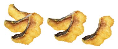 Kızarmış fileto balığı kırpma yolu ile izole edilmiş, beyaz arka planda gölge yok.