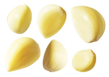 Taze soyulmuş sarımsak eldivenleri kırpma yolu ile izole edilmiş, beyaz arka planda gölge yok.