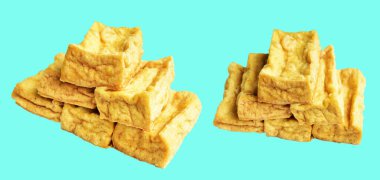 Kızarmış tofu, kırpma yolu ile izole edilmiş, yeşil arka planda gölge yok, Vietnam stili, soya fasulyesinden yapılmış vejetaryen ya da vejetaryen ve diyet.