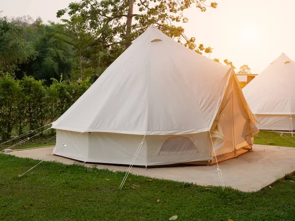 Camping Picknick Tält Camping Utomhus Vandring Skog Camper Medan Camping — Stockfoto