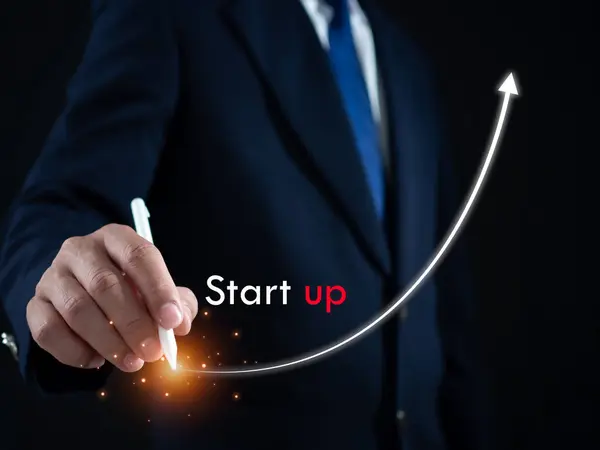 Businessman Presses Pen Starting Point Start Business Startup Concept Business — Stock Photo, Image