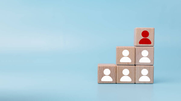 Human Resources HR Manager, Focus Manager icon, One employee for leadership services, HR, HRM, HRD leading organization in recruiting and prospecting, Building a strong team.