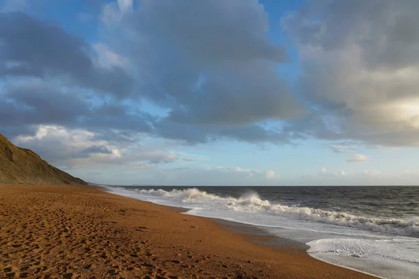 Облака Над Пляжем Пляж Улей Дорсет — стоковое фото