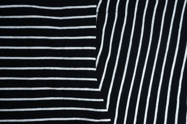 黒と白のストライプの布 選択的フォーカス — ストック写真