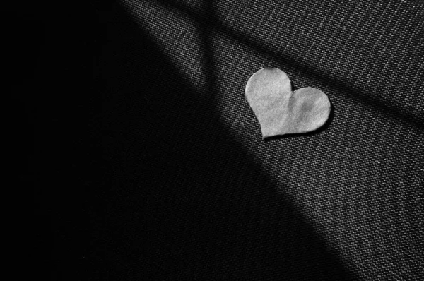 Closeup Preto Branco Forma Papel Coração — Fotografia de Stock