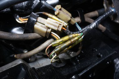 Motosikletin elektrik kablosu..                       
