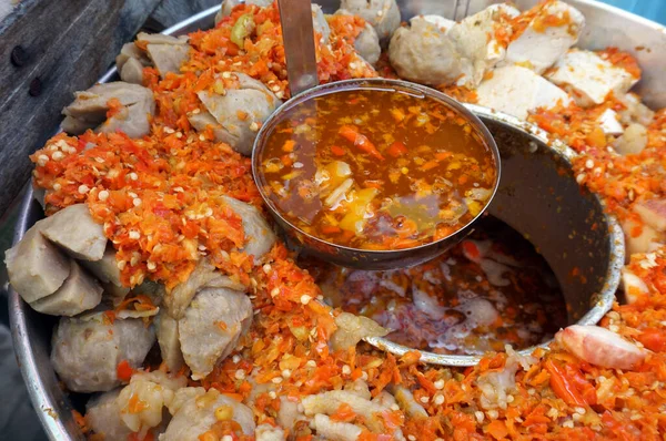 Bakso Setan Indonesio Sopa Albóndigas Súper Picante Con Fideos Patas — Foto de Stock