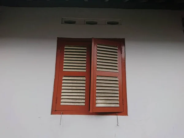 Foto Staré Klasické Dřevěné Dveře Okno Jogyakartě Jóga Jogja Jogjakarta — Stock fotografie