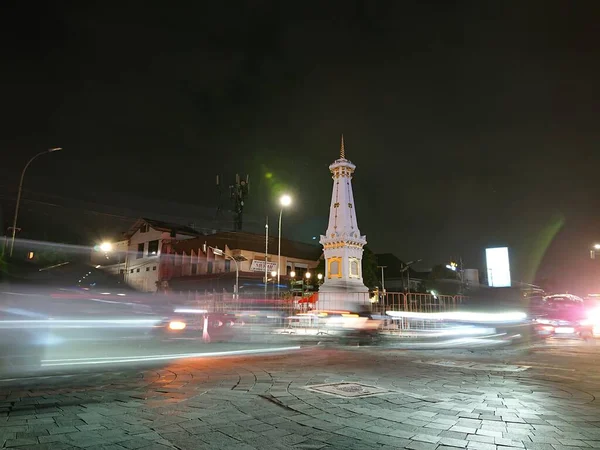 照片编辑 速度慢 土古日惹或纪念碑在夜间 印度尼西亚 — 图库照片